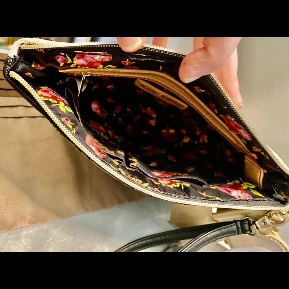 Betsy Johnson Makeup Wristlet - Picture 5 of 5